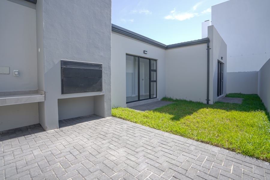 3 Bedroom Property for Sale in Sandown Western Cape